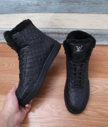 louis vuitton high tops chaussures pour homme s_12ba221